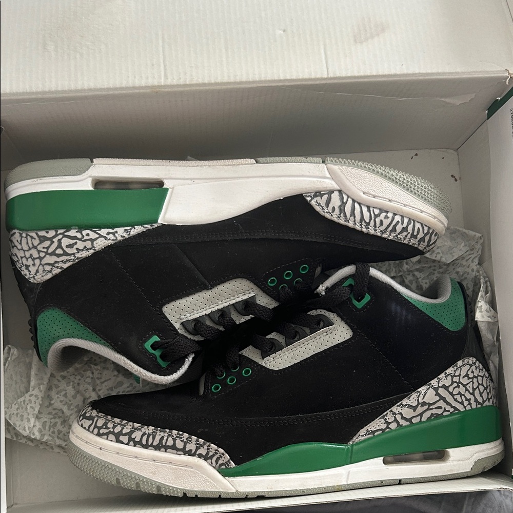 Air Jordan 3 Retro